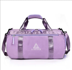 Gym bag with shoe compartment